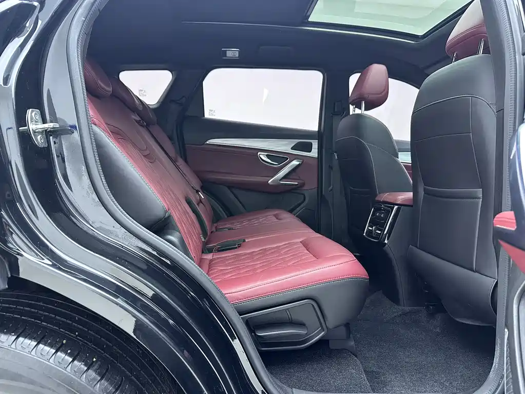 Jetour X70 PLUS 2023 — фото 10