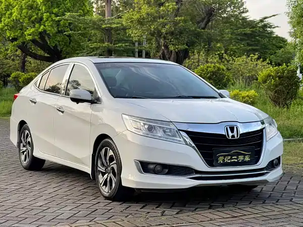 Honda Crider 2016