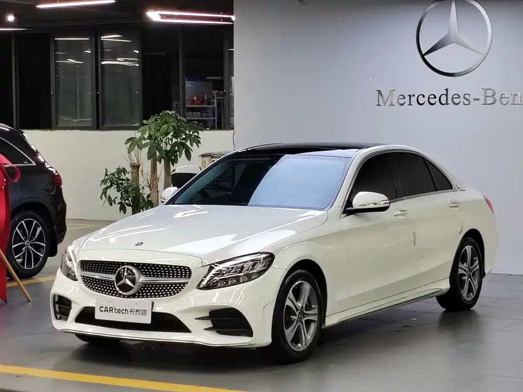 Mercedes-Benz C-Class 2020 — фото 1