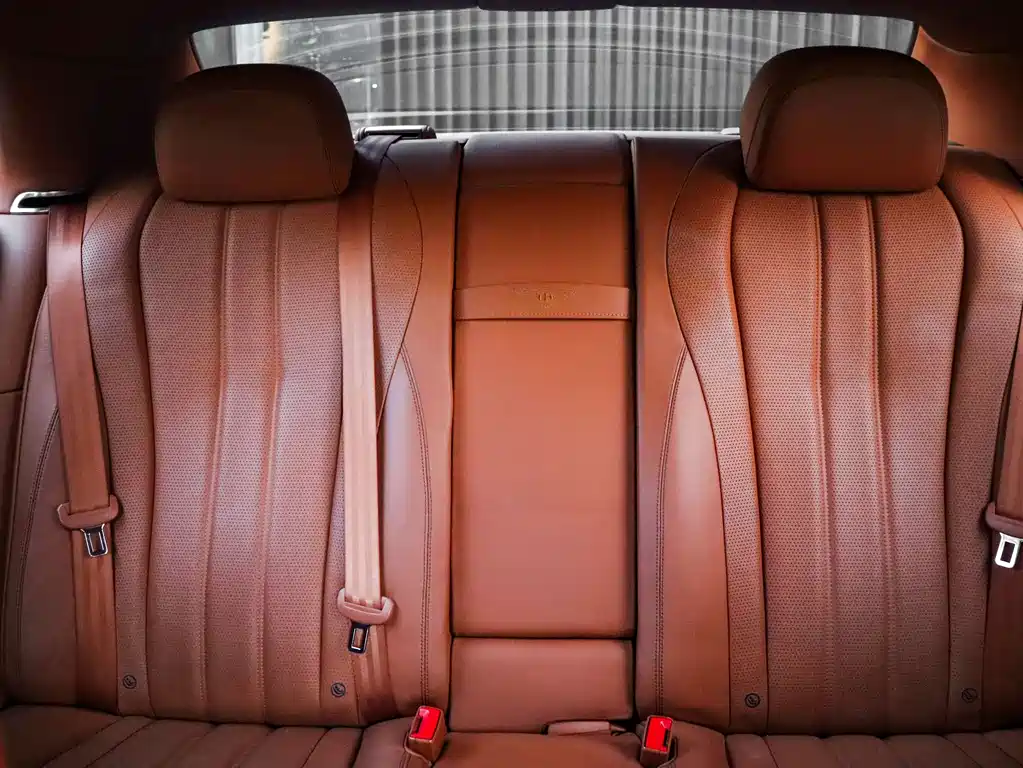Bentley Flying Spur 2014 — фото 14