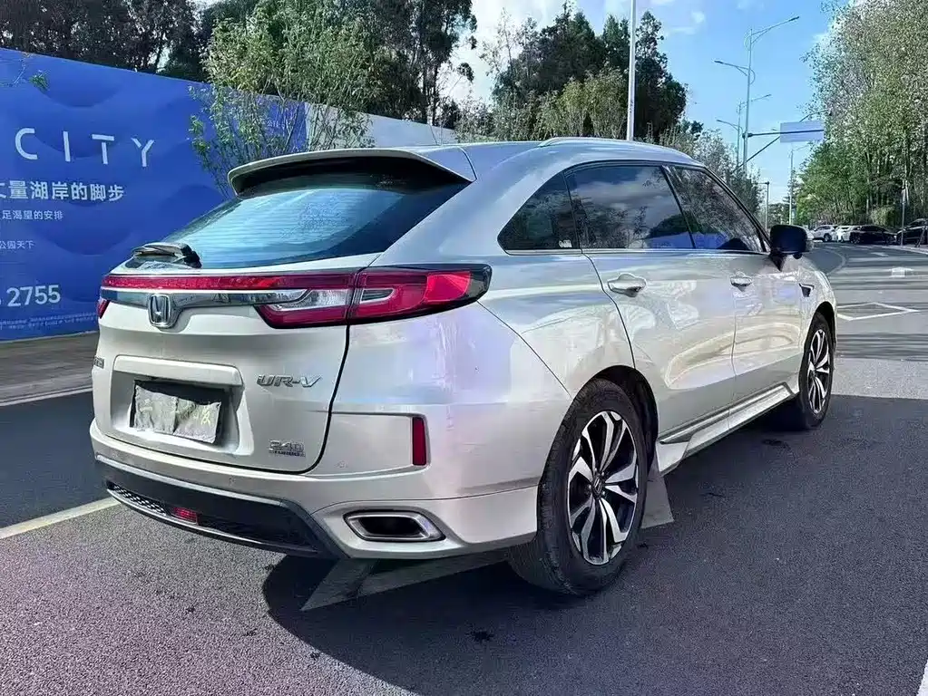 Honda UR-V 2017 — фото 7
