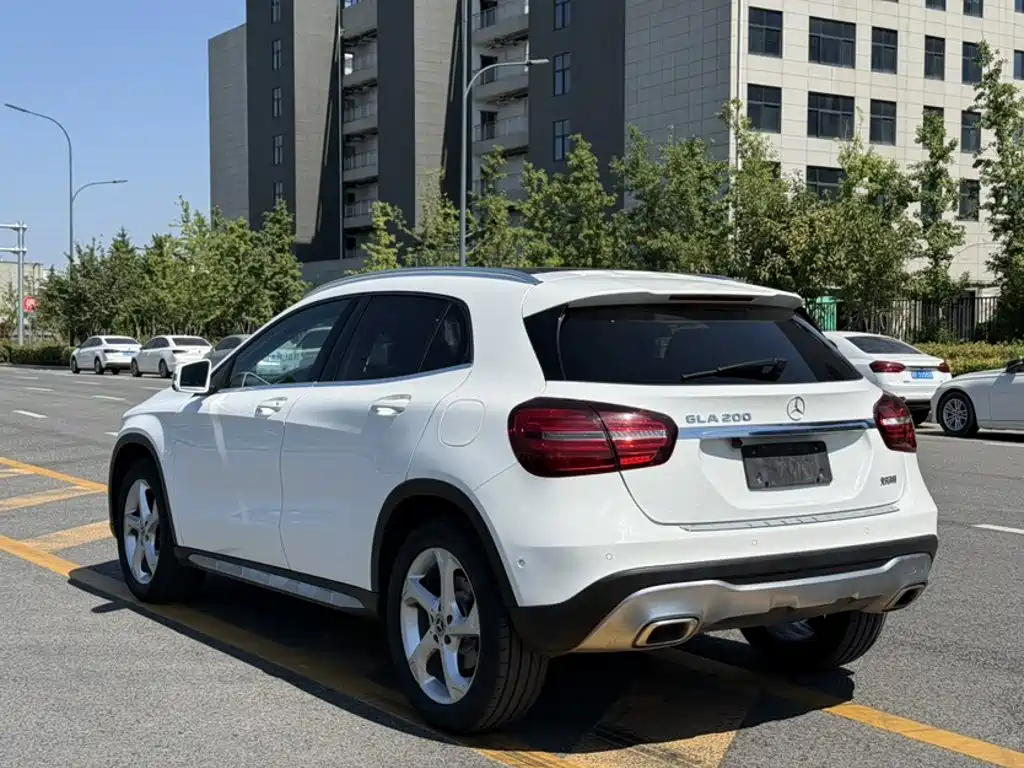 Mercedes-Benz GLA 2018