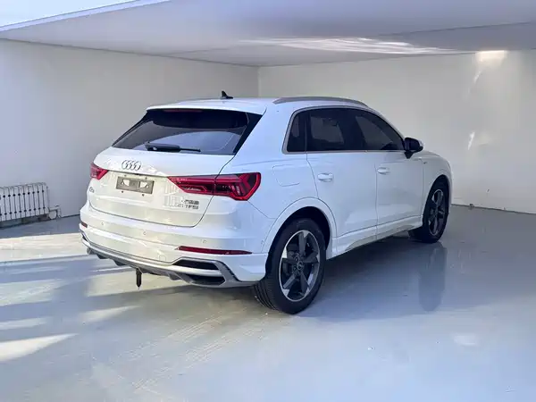 Audi Q3 2022
