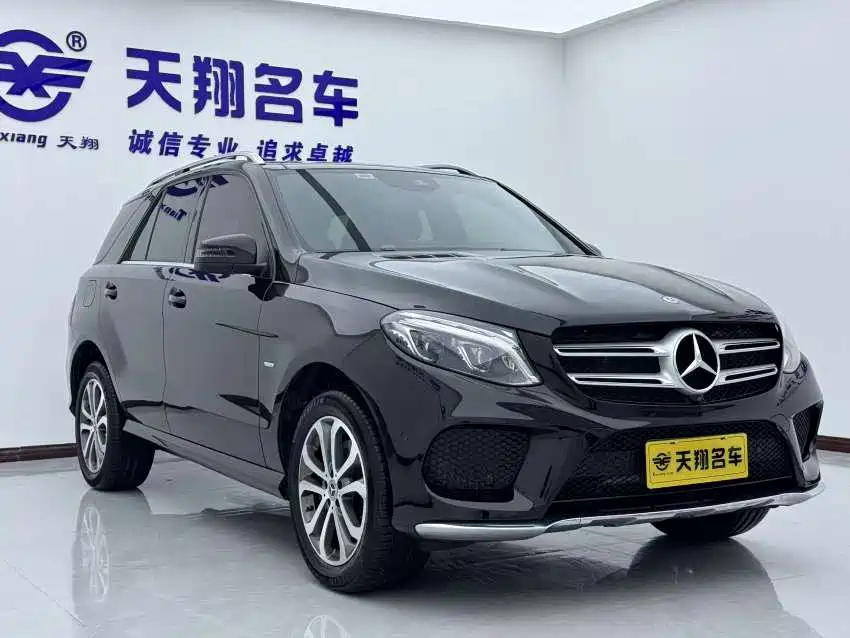 Mercedes-Benz GLE 2019 — фото 3