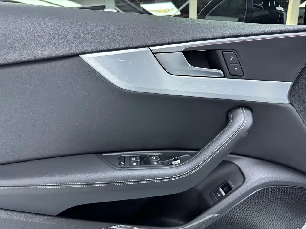 Audi A4L 2022