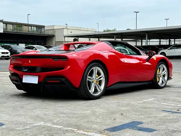 Ferrari 296 2022