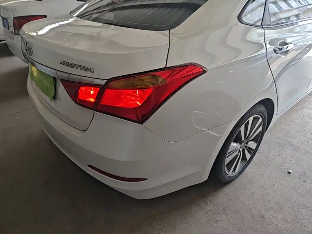 Hyundai Mistra 2016 — фото 8