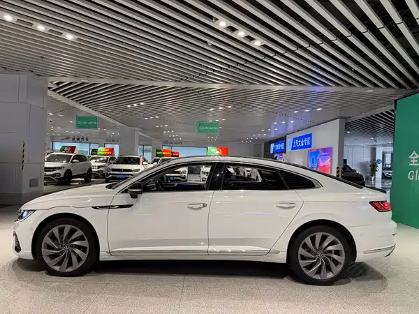 Volkswagen CC 2023