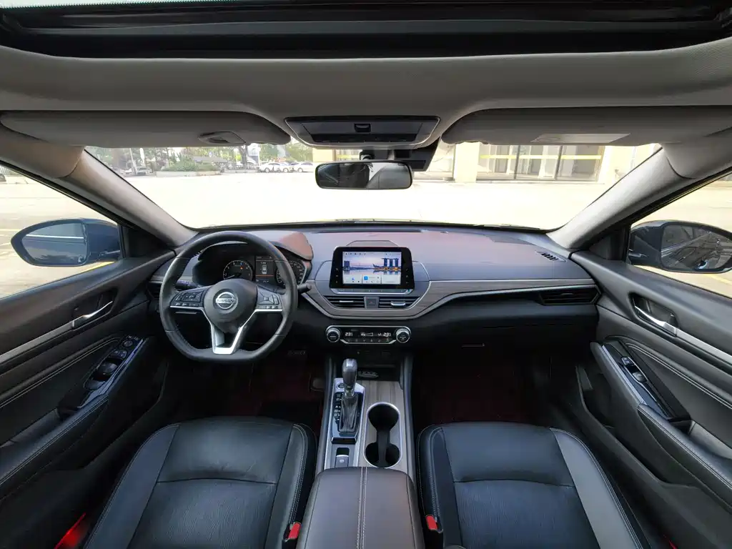 Nissan Teana 2022 — фото 12