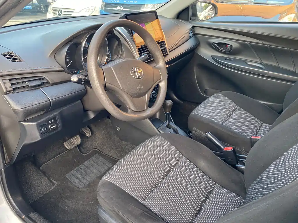 Toyota Vios 2016 — фото 6
