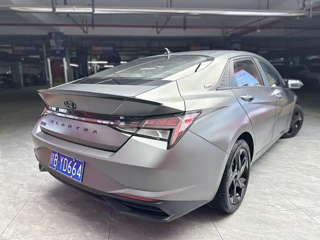 Hyundai Elantra 2023