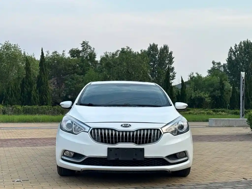 Kia K3 2016