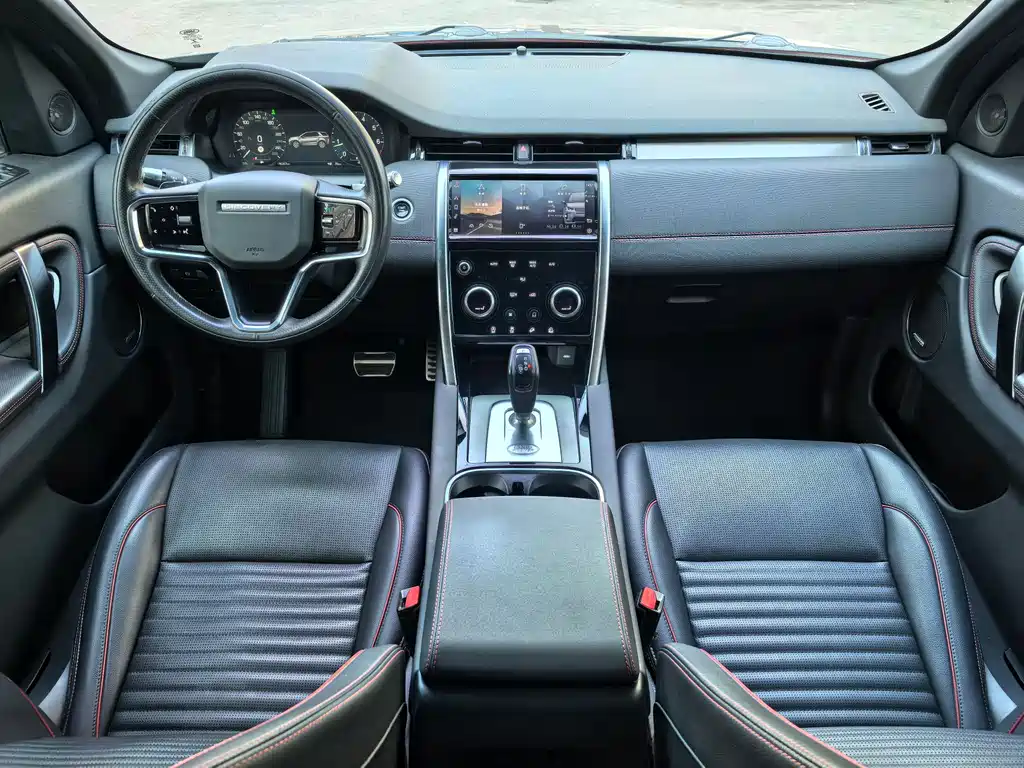 Land Rover Discovery Sport 2023 — фото 13
