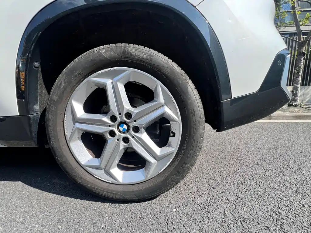 BMW X1 2024 — фото 13