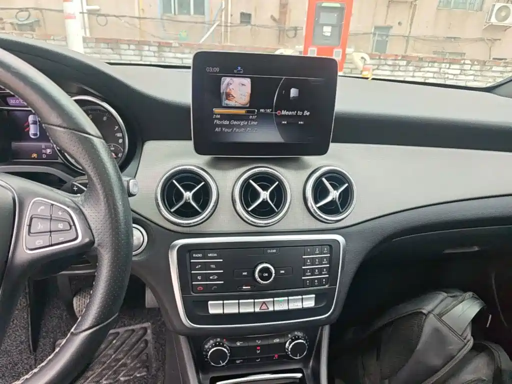 Mercedes-Benz CLA 2018 — фото 13