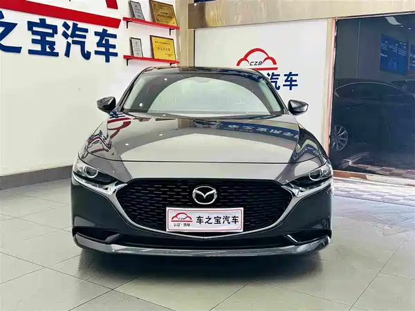 Mazda 3 Axela 2021