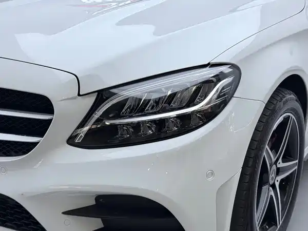 Mercedes-Benz C-Class 2019
