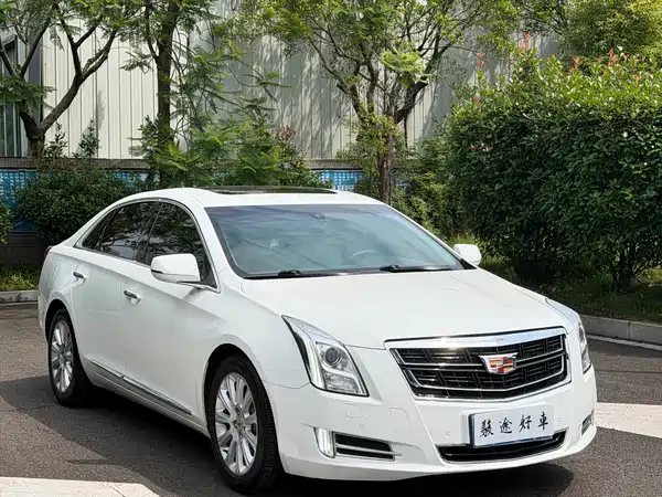 Cadillac XTS 2016