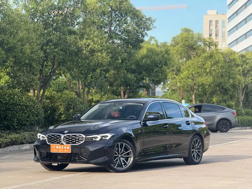 BMW 3 Series 2025
