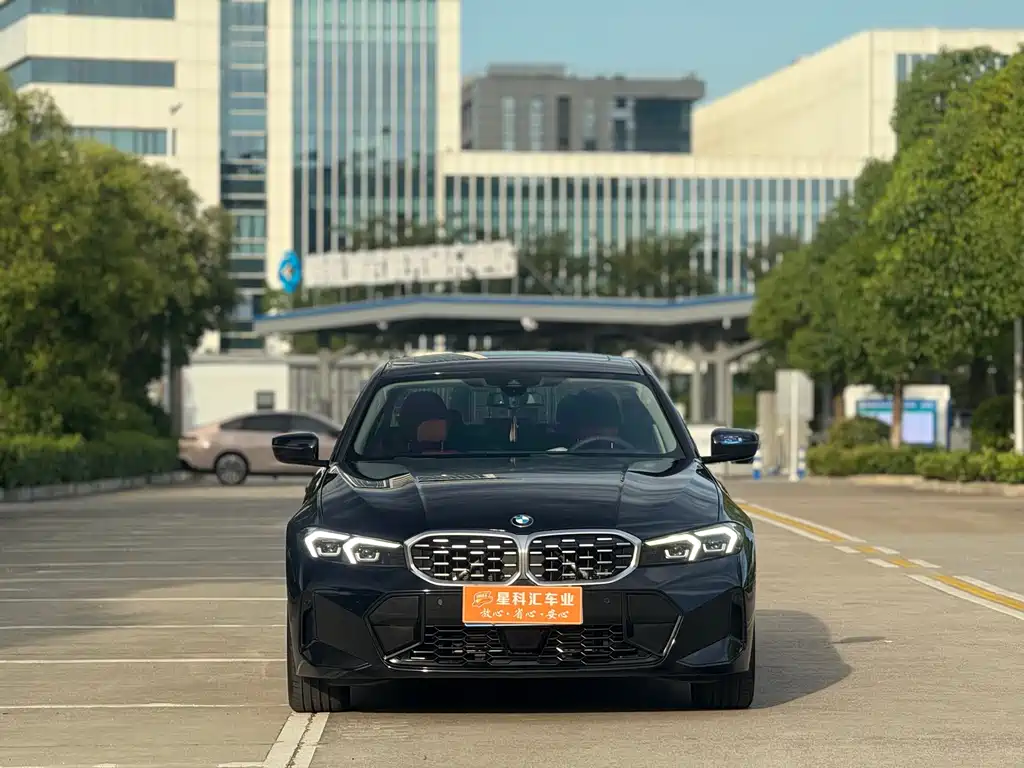 BMW 3 Series 2025