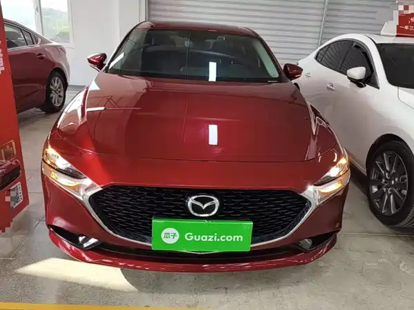 Mazda 3 Axela 2023