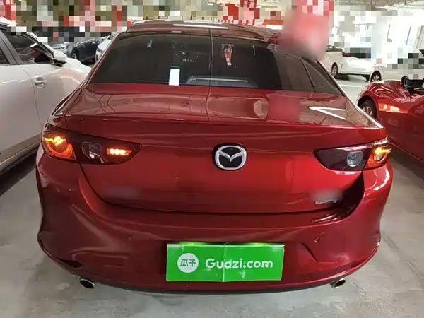 Mazda 3 Axela 2023