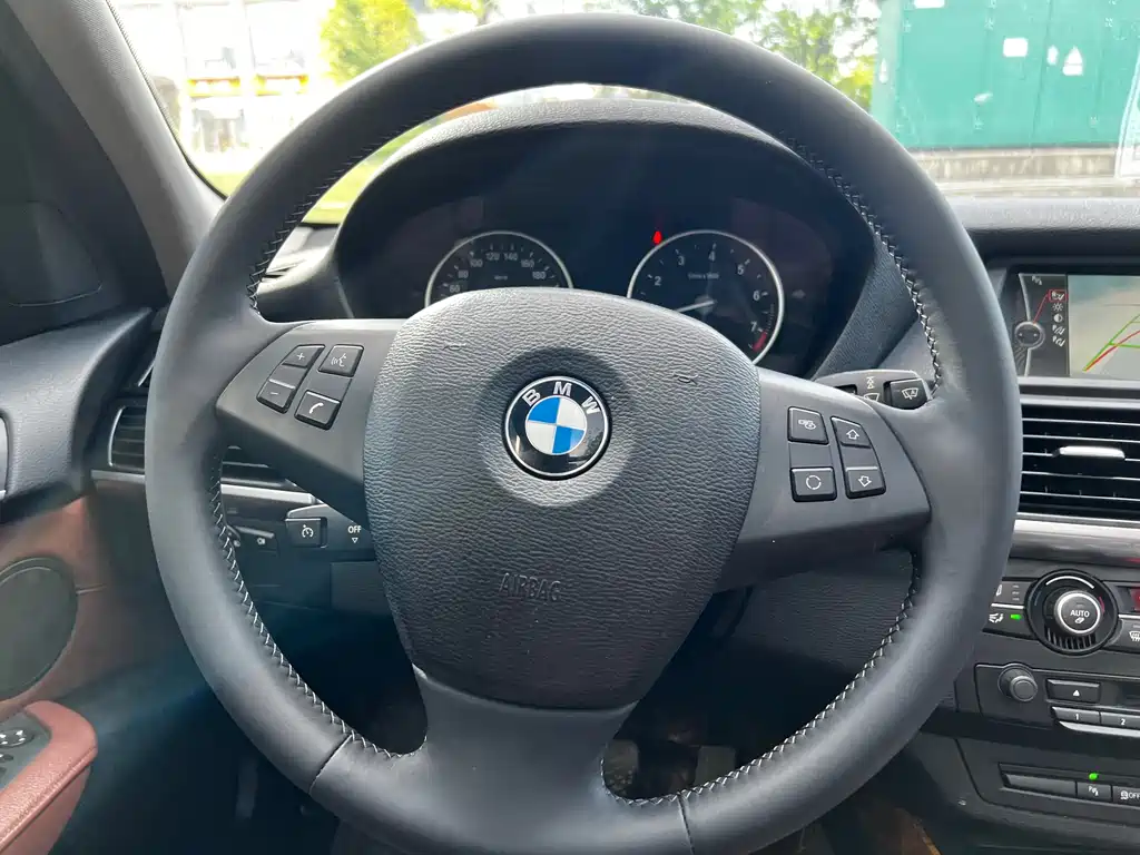 BMW X5 2013 — фото 13