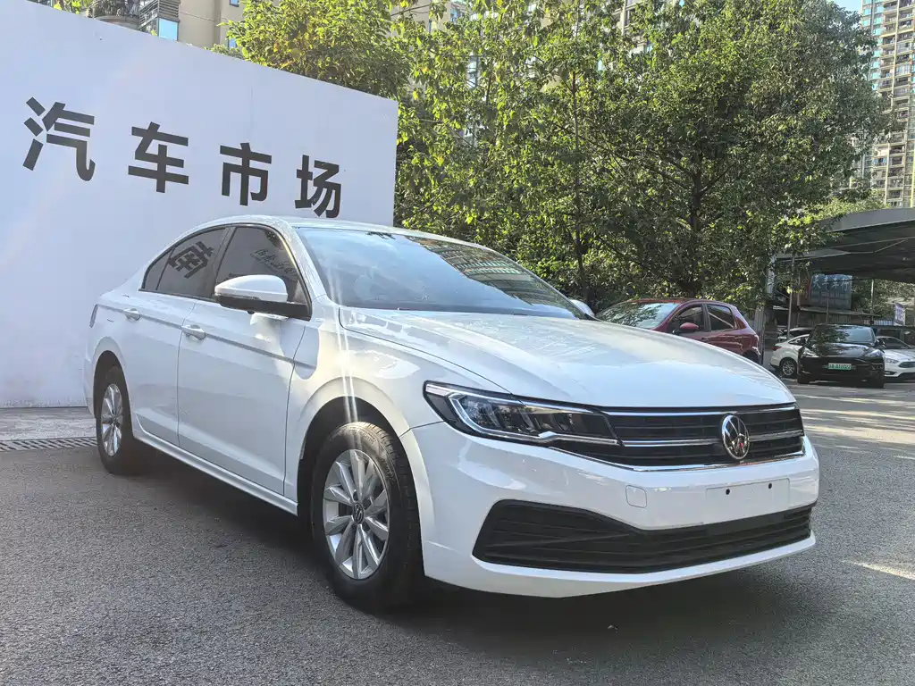 Volkswagen Bora 2021
