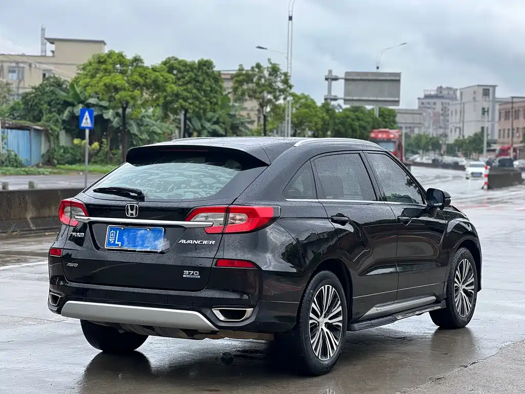 Honda Avancier 2018 — фото 12