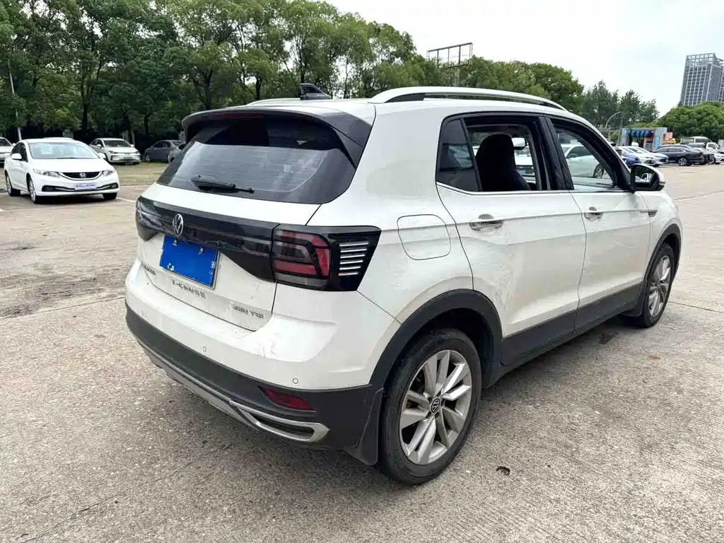 Volkswagen T-Cross 2021 — фото 6