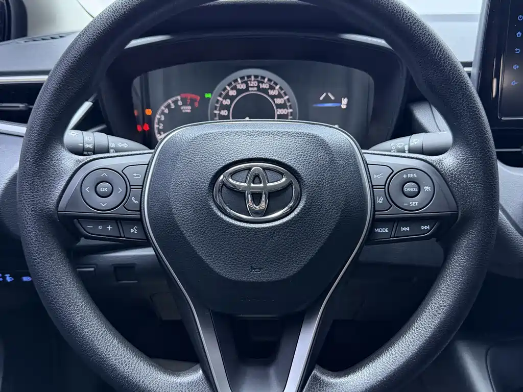 Toyota Corolla 2022 — фото 14