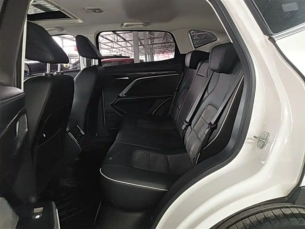 Haval H6 2022 — фото 17