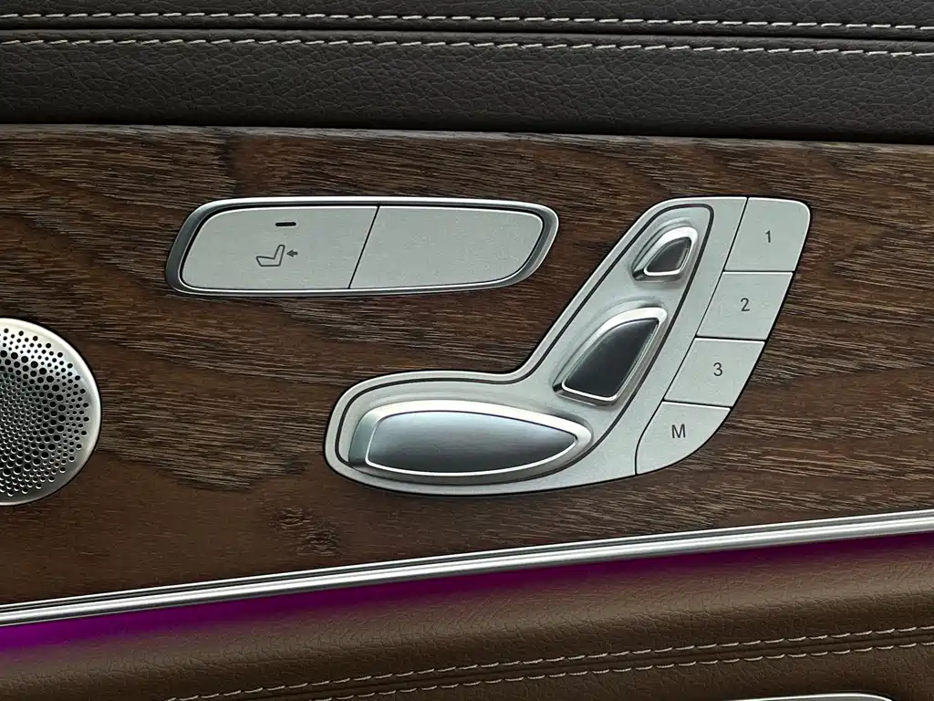 Mercedes-Benz E-Class 2022 — фото 19