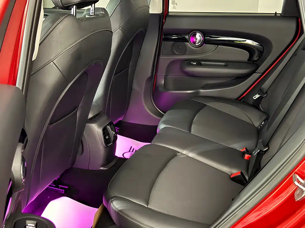 MINI Clubman 2021 — фото 14