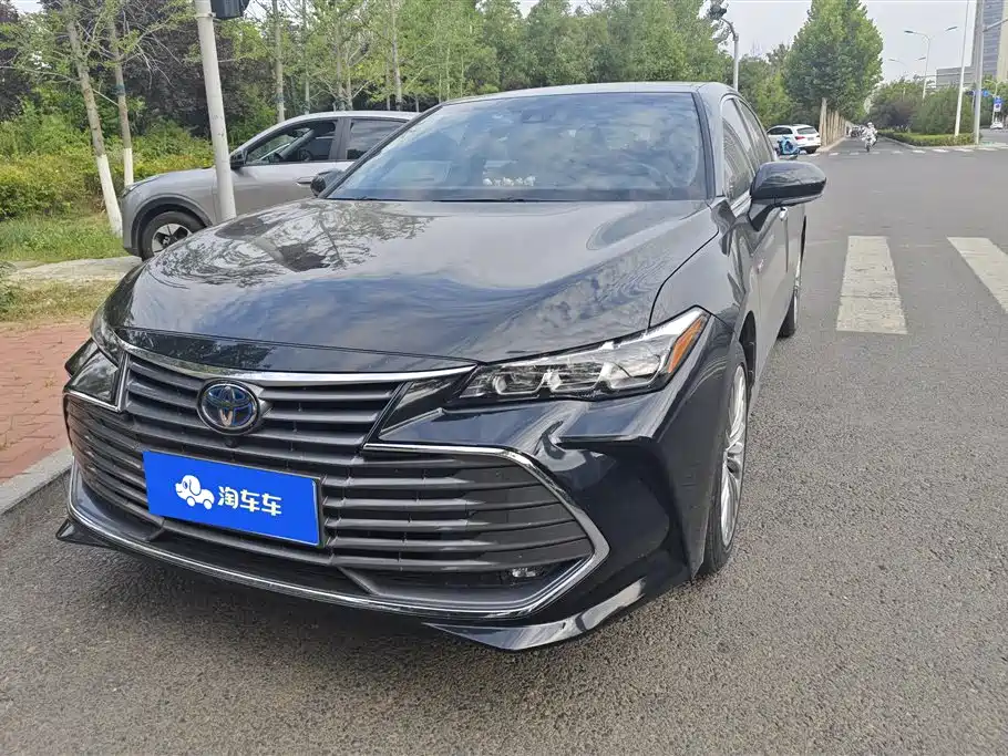 Toyota Avalon 2022
