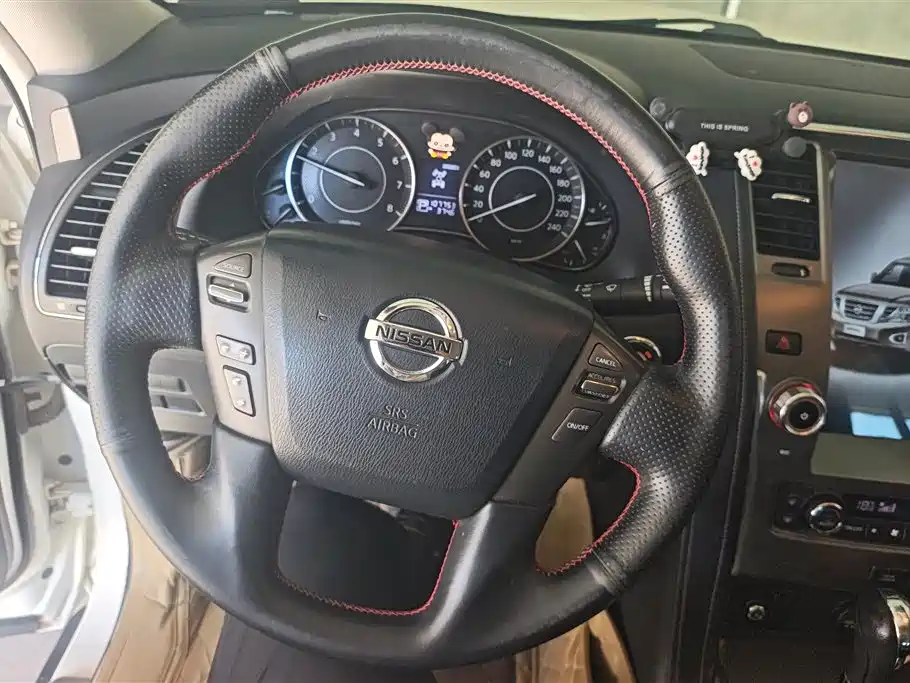 Nissan Patrol 2018 — фото 15