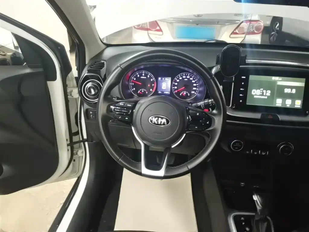Kia KX1 2019 — фото 11