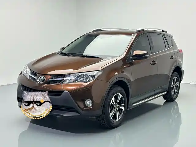 Toyota RAV4 2016 — фото 1