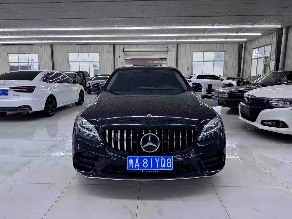 Mercedes-Benz C-Class 2022