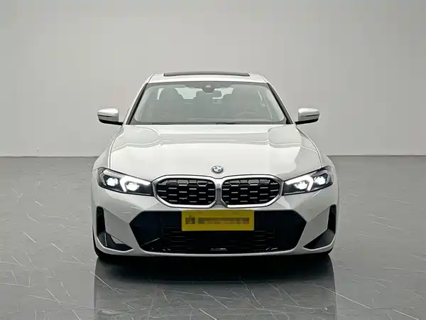 BMW 3 Series 2025