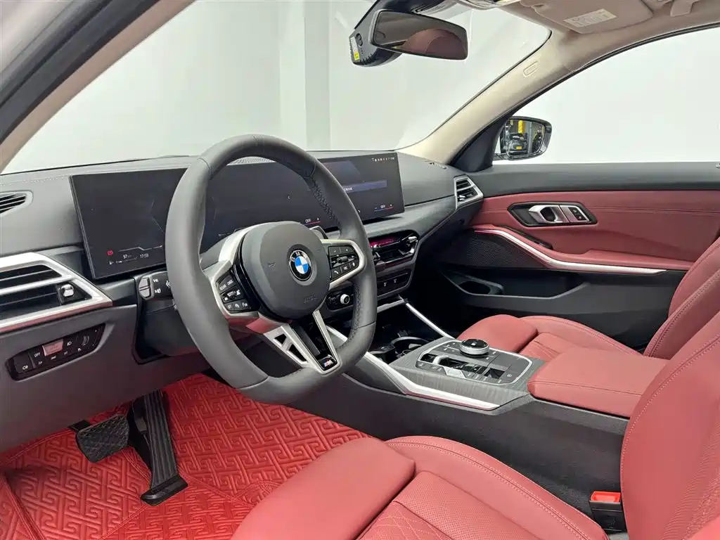 BMW 3 Series 2025 — фото 13