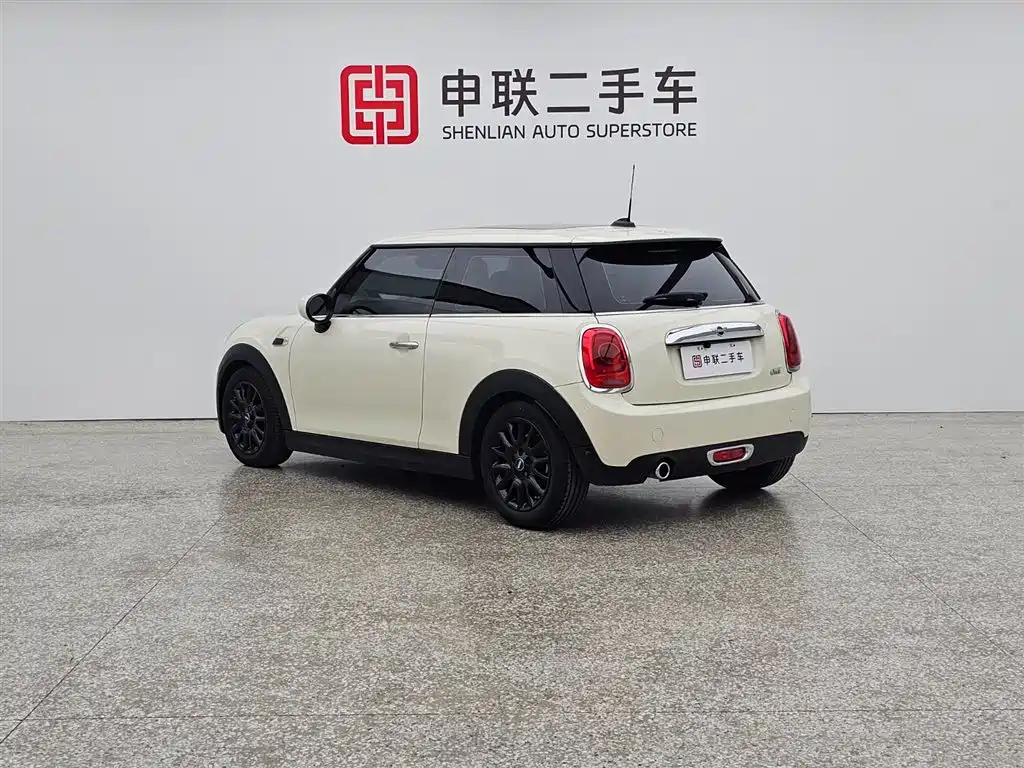 MINI MINI 2021