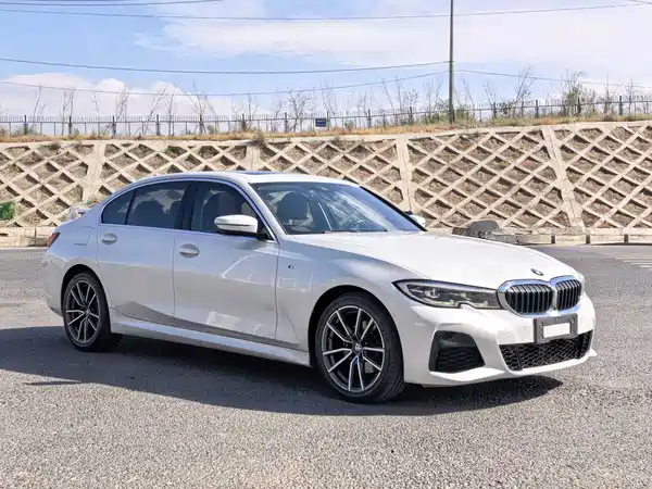 BMW 3 Series 2020