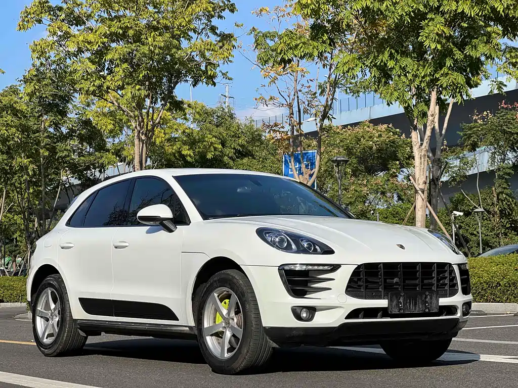 Porsche Macan 2016
