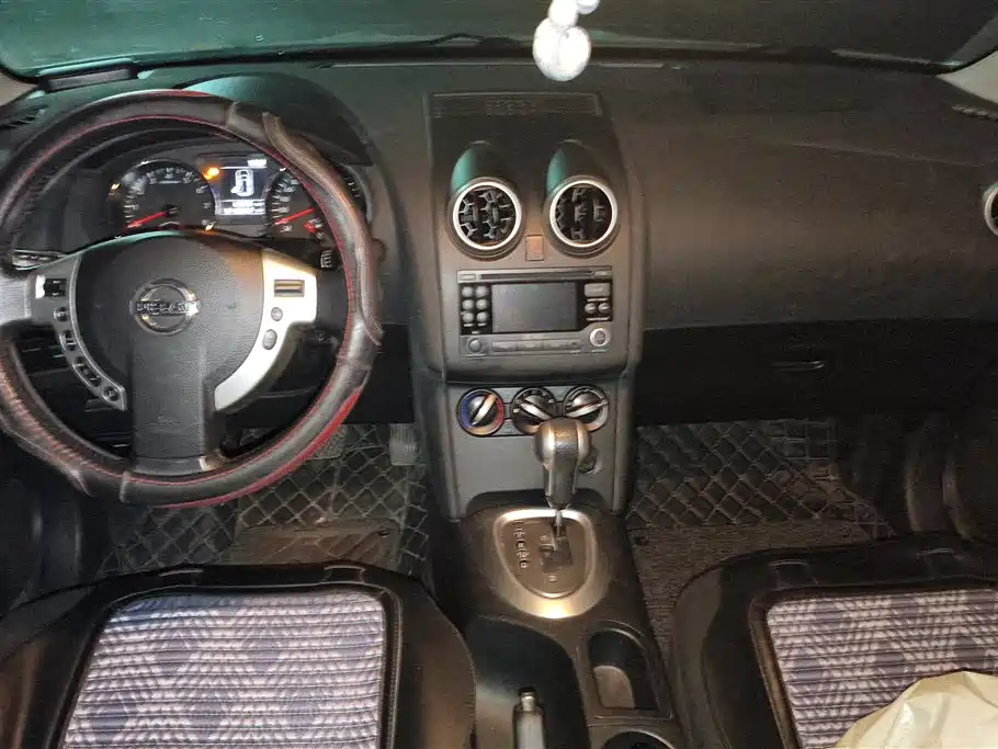 Nissan Qashqai 2014 — фото 12