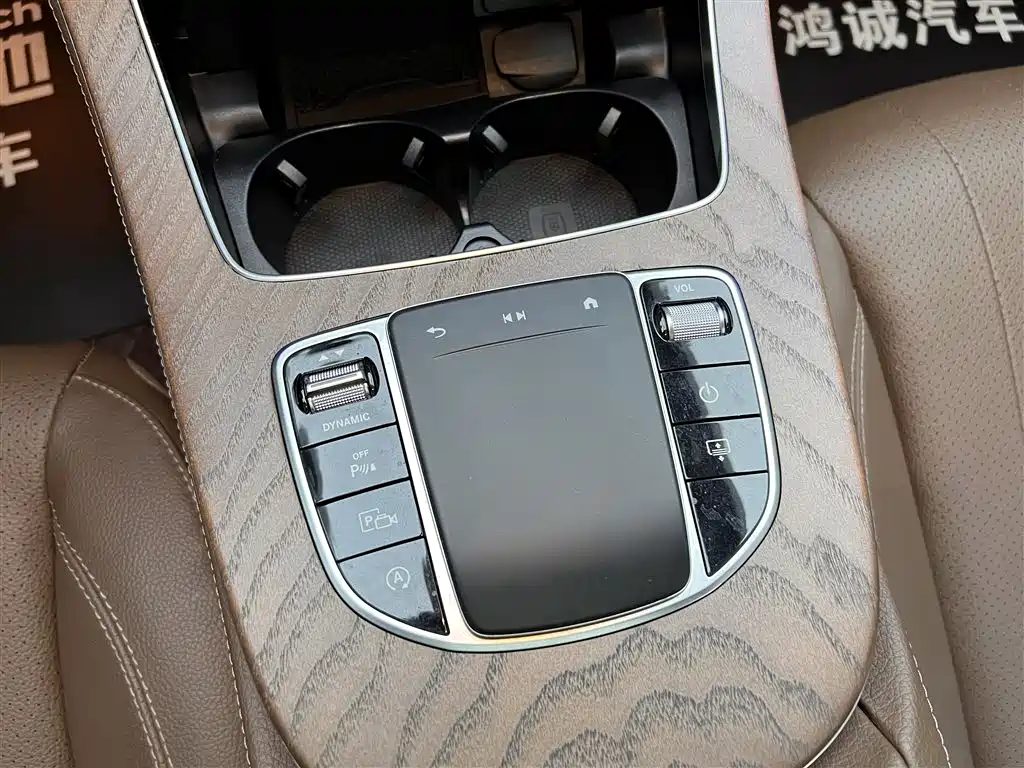 Mercedes-Benz E-Class 2023 — фото 22