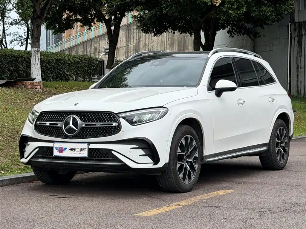 Mercedes-Benz GLC 2024 — фото 1