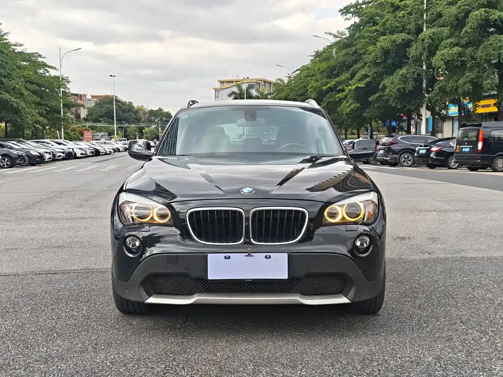 BMW X1 2012 — фото 2