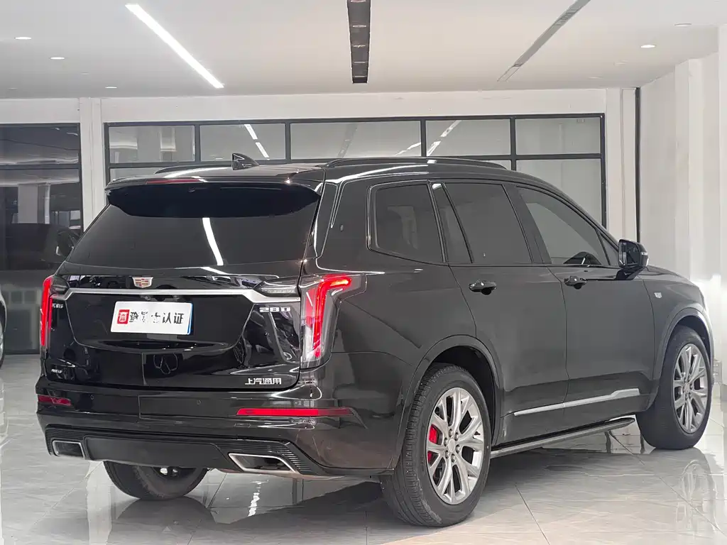 Cadillac XT6 2020 — фото 17