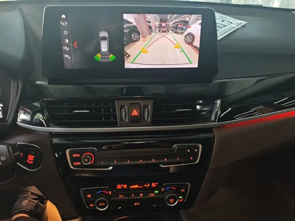 BMW X1 2021 — фото 13